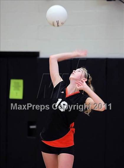 Thumbnail 3 in Oak Ridge vs. Santa Ynez (Archbishop Mitty Invitational Tournament) photogallery.