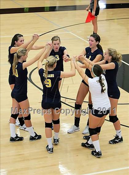 Thumbnail 2 in Oak Ridge vs. Santa Ynez (Archbishop Mitty Invitational Tournament) photogallery.