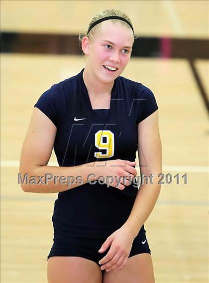 Thumbnail 3 in Oak Ridge vs. Santa Ynez (Archbishop Mitty Invitational Tournament) photogallery.