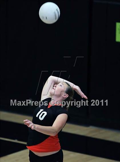 Thumbnail 2 in Oak Ridge vs. Santa Ynez (Archbishop Mitty Invitational Tournament) photogallery.