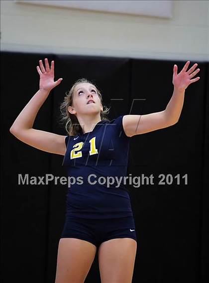Thumbnail 1 in Oak Ridge vs. Santa Ynez (Archbishop Mitty Invitational Tournament) photogallery.
