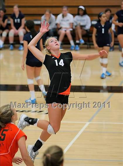 Thumbnail 1 in Oak Ridge vs. Santa Ynez (Archbishop Mitty Invitational Tournament) photogallery.