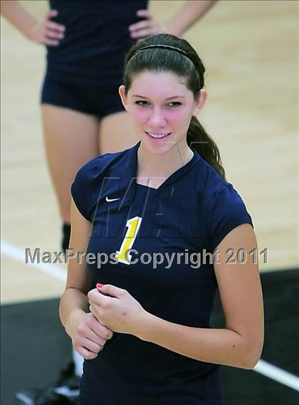 Thumbnail 1 in Oak Ridge vs. Santa Ynez (Archbishop Mitty Invitational Tournament) photogallery.