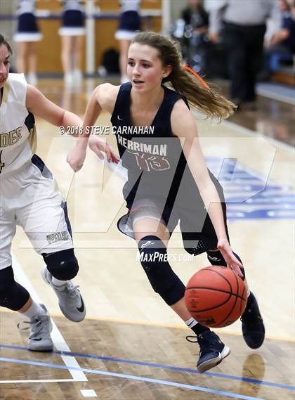Thumbnail 3 in Westlake vs. Herriman (UHSAA 6A 1st Round) photogallery.