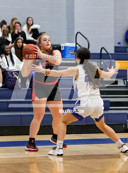 Thumbnail 1 in Decatur vs. Levelland (Brock Showcase) photogallery.
