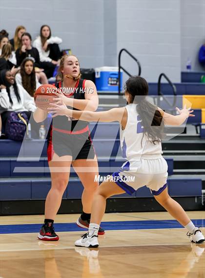 Thumbnail 3 in Decatur vs. Levelland (Brock Showcase) photogallery.