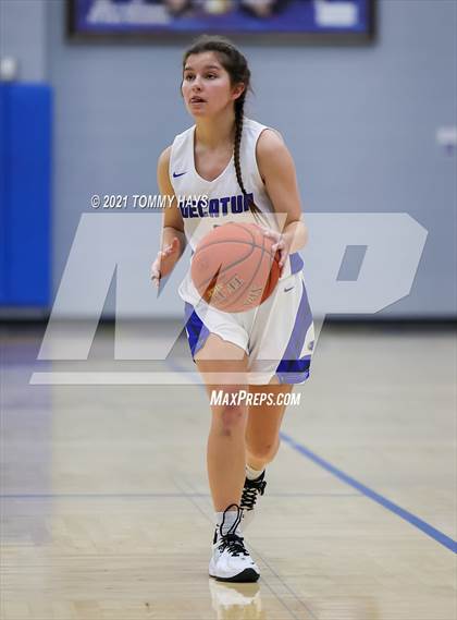 Thumbnail 1 in Decatur vs. Levelland (Brock Showcase) photogallery.