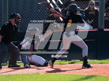 Thumbnail 1 in Foothill @ Tustin photogallery.