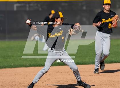 Thumbnail 1 in Foothill @ Tustin photogallery.