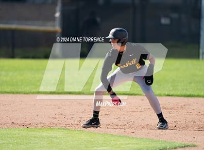 Thumbnail 3 in Foothill @ Tustin photogallery.