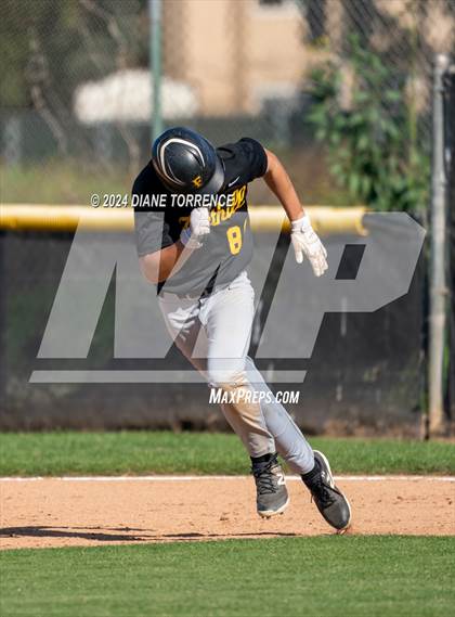 Thumbnail 3 in Foothill @ Tustin photogallery.