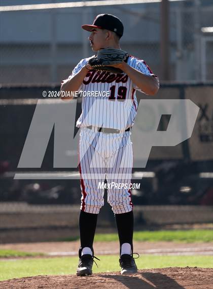Thumbnail 2 in Foothill @ Tustin photogallery.