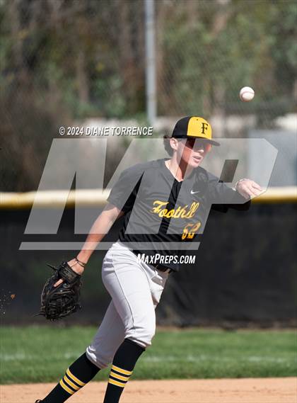 Thumbnail 1 in Foothill @ Tustin photogallery.