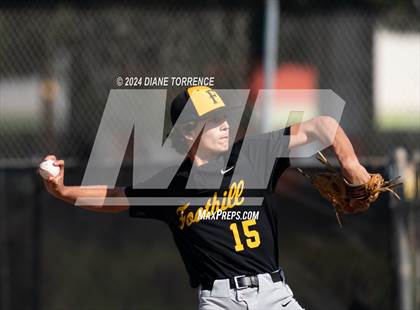 Thumbnail 2 in Foothill @ Tustin photogallery.