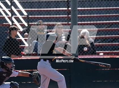 Thumbnail 2 in Foothill @ Tustin photogallery.