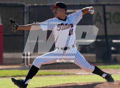 Thumbnail 1 in Foothill @ Tustin photogallery.