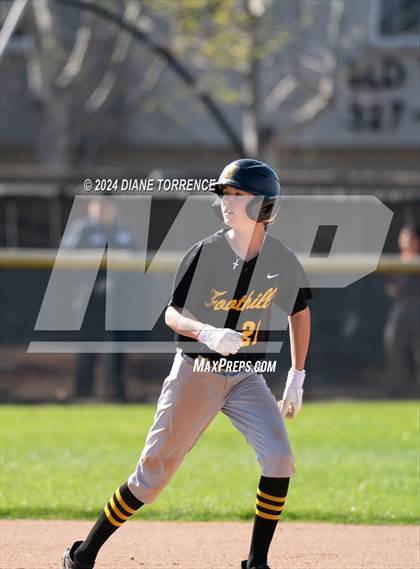 Thumbnail 1 in Foothill @ Tustin photogallery.