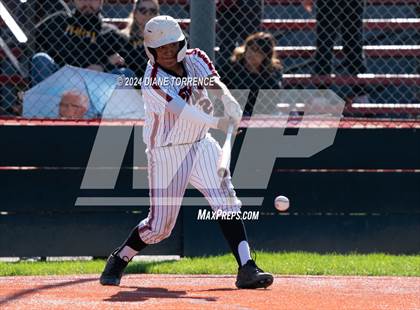 Thumbnail 1 in Foothill @ Tustin photogallery.