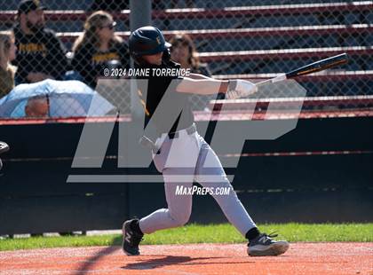 Thumbnail 2 in Foothill @ Tustin photogallery.