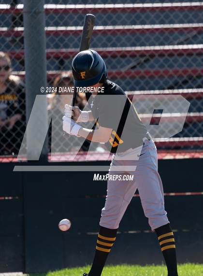 Thumbnail 1 in Foothill @ Tustin photogallery.