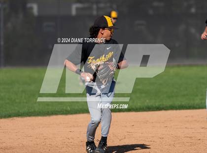 Thumbnail 2 in Foothill @ Tustin photogallery.