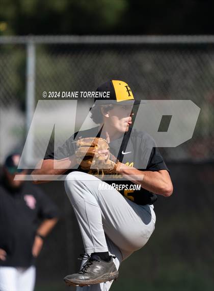 Thumbnail 1 in Foothill @ Tustin photogallery.