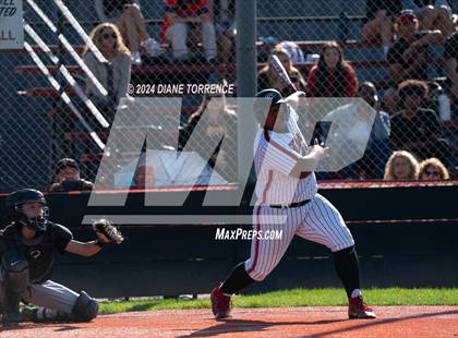 Thumbnail 3 in Foothill @ Tustin photogallery.