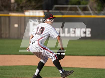 Thumbnail 1 in Foothill @ Tustin photogallery.