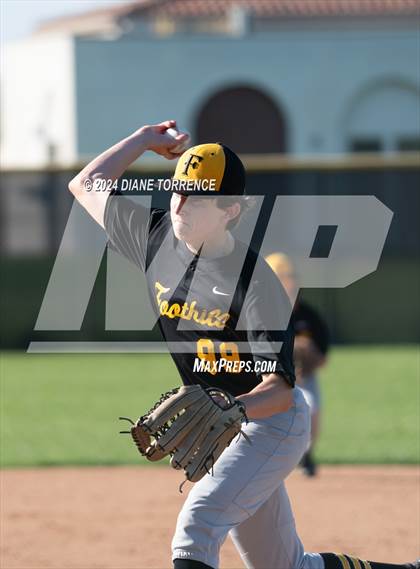 Thumbnail 2 in Foothill @ Tustin photogallery.