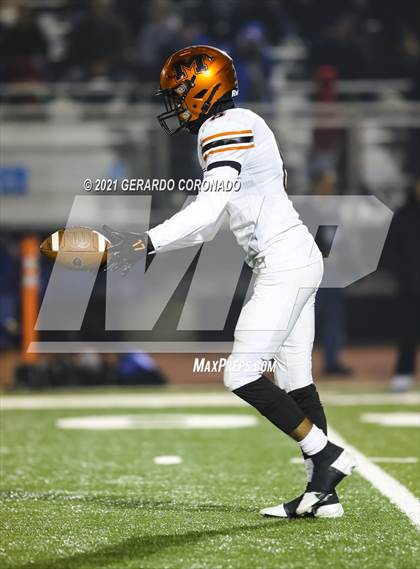 Thumbnail 1 in Merced vs. Kimball (CIF SJS D4 Playoff) photogallery.