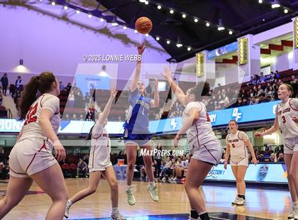 Thumbnail 2 in Yonkers Montessori Academy vs. Dobbs Ferry (NYSPHSAA Section 1 Class B Final) photogallery.