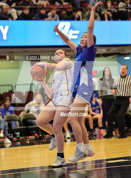 Thumbnail 3 in Yonkers Montessori Academy vs. Dobbs Ferry (NYSPHSAA Section 1 Class B Final) photogallery.