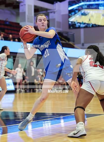 Thumbnail 1 in Yonkers Montessori Academy vs. Dobbs Ferry (NYSPHSAA Section 1 Class B Final) photogallery.