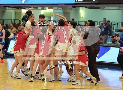 Thumbnail 3 in Yonkers Montessori Academy vs. Dobbs Ferry (NYSPHSAA Section 1 Class B Final) photogallery.
