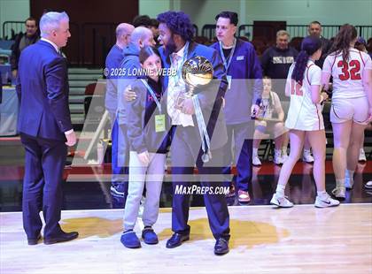 Thumbnail 3 in Yonkers Montessori Academy vs. Dobbs Ferry (NYSPHSAA Section 1 Class B Final) photogallery.