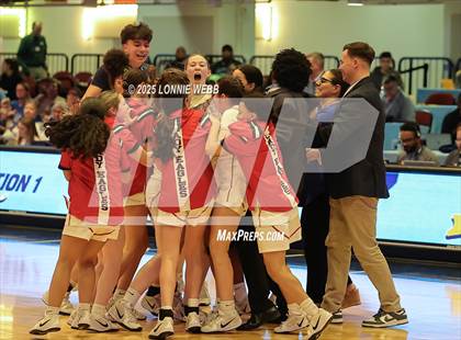 Thumbnail 2 in Yonkers Montessori Academy vs. Dobbs Ferry (NYSPHSAA Section 1 Class B Final) photogallery.