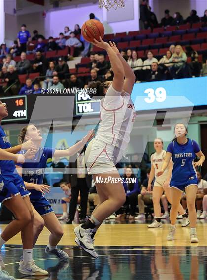 Thumbnail 2 in Yonkers Montessori Academy vs. Dobbs Ferry (NYSPHSAA Section 1 Class B Final) photogallery.