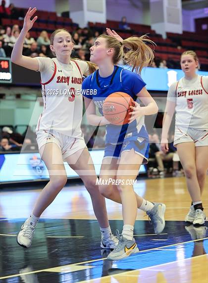 Thumbnail 1 in Yonkers Montessori Academy vs. Dobbs Ferry (NYSPHSAA Section 1 Class B Final) photogallery.