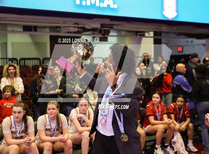 Thumbnail 3 in Yonkers Montessori Academy vs. Dobbs Ferry (NYSPHSAA Section 1 Class B Final) photogallery.