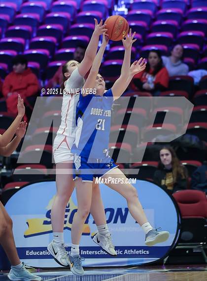 Thumbnail 3 in Yonkers Montessori Academy vs. Dobbs Ferry (NYSPHSAA Section 1 Class B Final) photogallery.