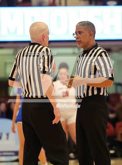 Thumbnail 3 in Yonkers Montessori Academy vs. Dobbs Ferry (NYSPHSAA Section 1 Class B Final) photogallery.