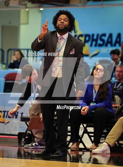 Thumbnail 3 in Yonkers Montessori Academy vs. Dobbs Ferry (NYSPHSAA Section 1 Class B Final) photogallery.