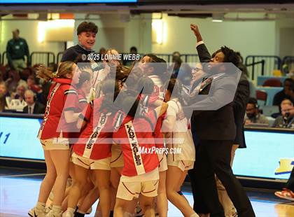 Thumbnail 1 in Yonkers Montessori Academy vs. Dobbs Ferry (NYSPHSAA Section 1 Class B Final) photogallery.