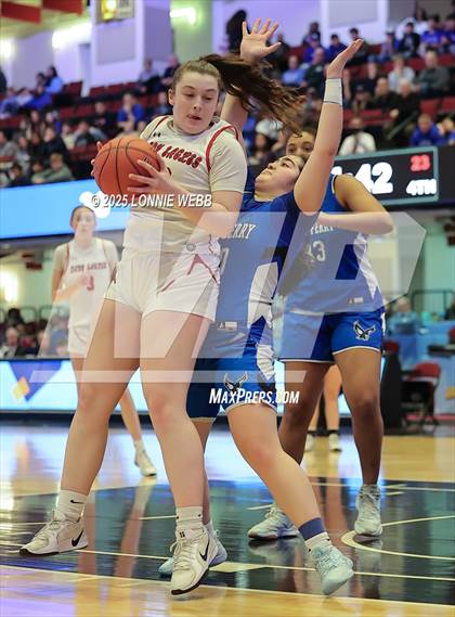 Thumbnail 3 in Yonkers Montessori Academy vs. Dobbs Ferry (NYSPHSAA Section 1 Class B Final) photogallery.