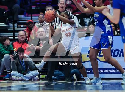 Thumbnail 3 in Yonkers Montessori Academy vs. Dobbs Ferry (NYSPHSAA Section 1 Class B Final) photogallery.