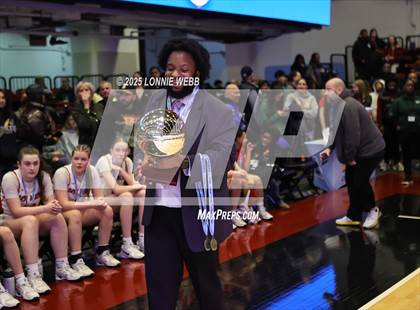 Thumbnail 2 in Yonkers Montessori Academy vs. Dobbs Ferry (NYSPHSAA Section 1 Class B Final) photogallery.