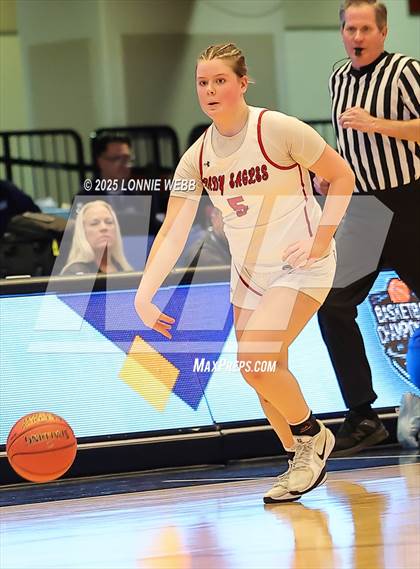Thumbnail 2 in Yonkers Montessori Academy vs. Dobbs Ferry (NYSPHSAA Section 1 Class B Final) photogallery.