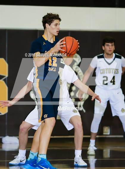 Thumbnail 1 in Calabasas vs Campbell Hall (Sierra Canyon Invitational) photogallery.