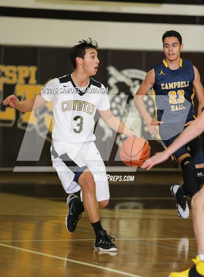 Thumbnail 1 in Calabasas vs Campbell Hall (Sierra Canyon Invitational) photogallery.