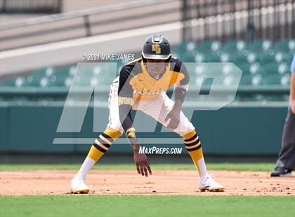 Thumbnail 2 in 42nd Annual FACA South All-Stars vs West All-Stars photogallery.